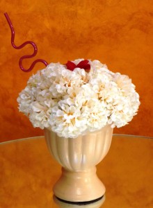 BABY SHOWER ICE CREAM CENTERPIECE